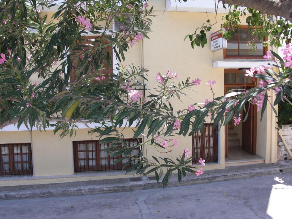 Argostoli Rooms Екстериор снимка